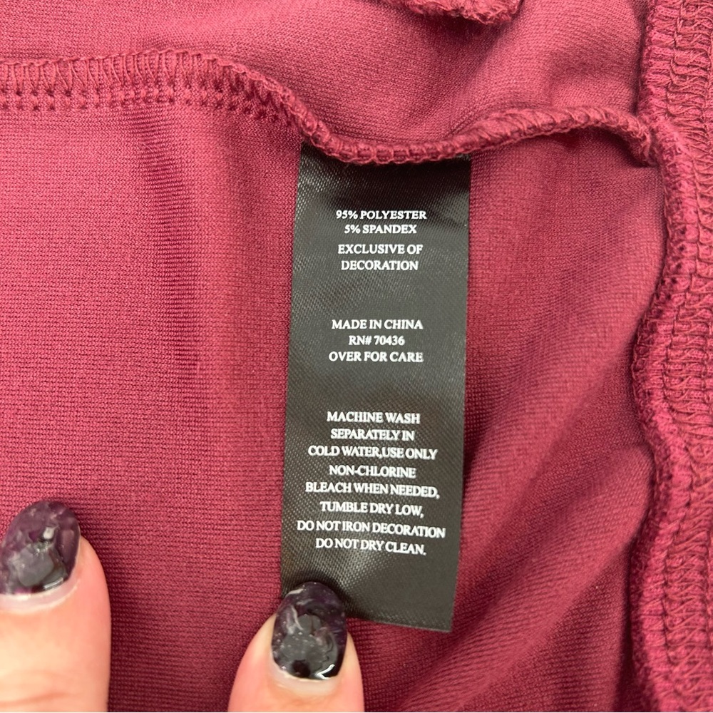 NWT Playboy The Icon Velour Logo Hoodie Burgundy Size XS - Picture 14 of 14